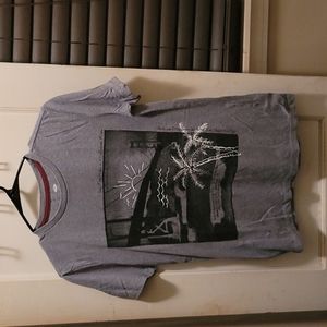 Grey kids old navy shirt